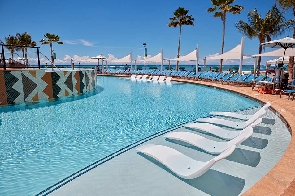 Hospitaltiy and Resort Pool Beachside View